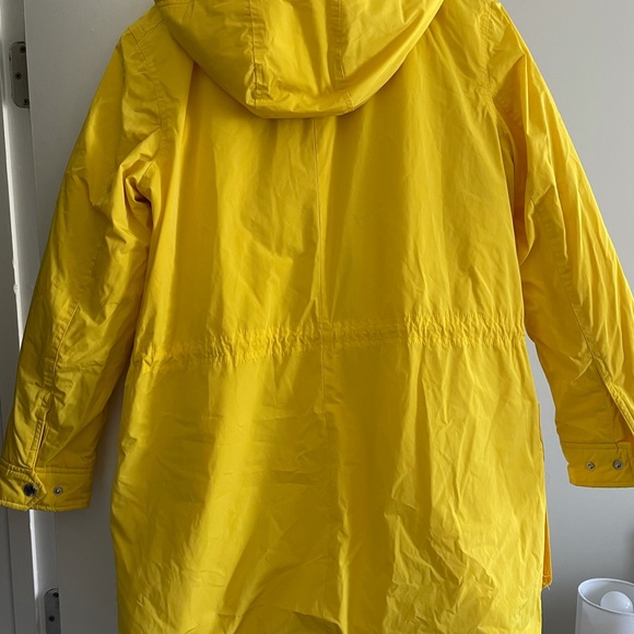 Ralph Lauren Waterproof Rain Coat - Picture 6 of 11